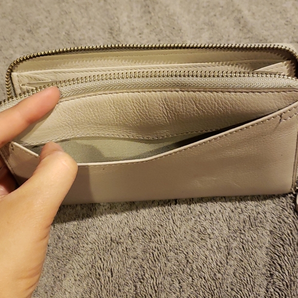 Fossil Wallet - Picture 4 of 5